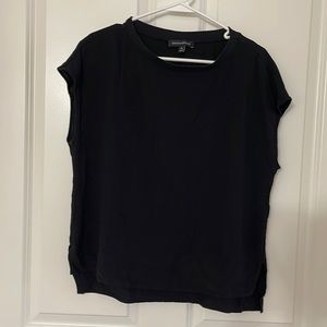 Banana Republic - Women’s Short Sleeve Shirt - Size M